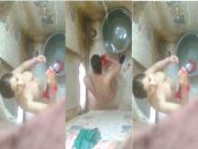 Sexy Desi Girl Bathing